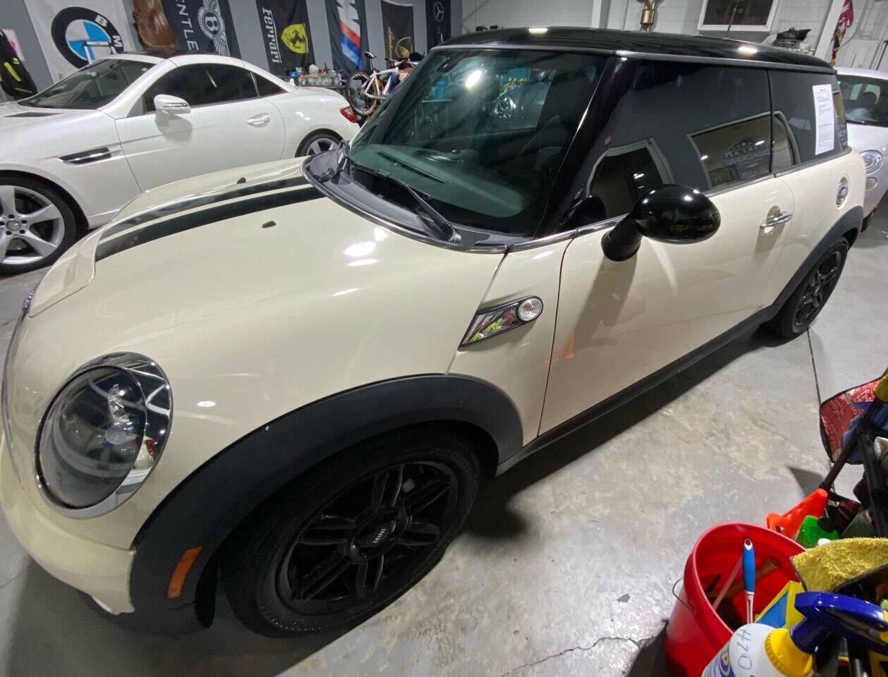 2013 MINI Hardtop for sale at Primary Auto Mall in Fort Myers, FL