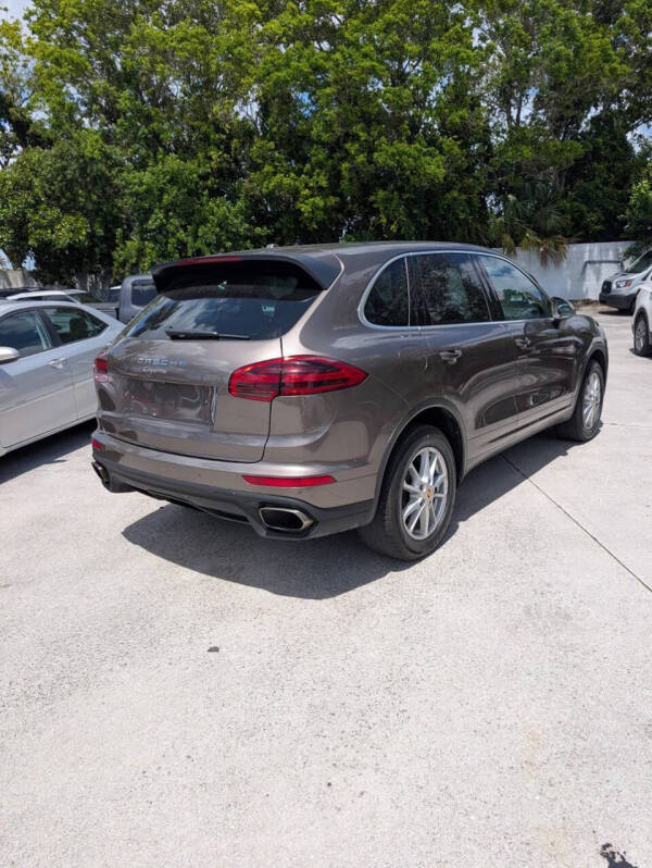 2016 Porsche Cayenne