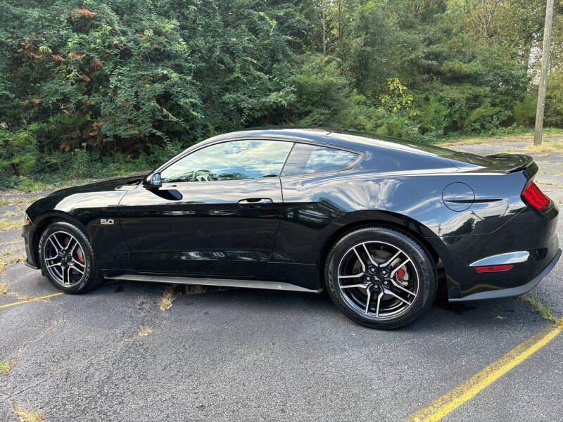 2018 Ford Mustang GT photo 3