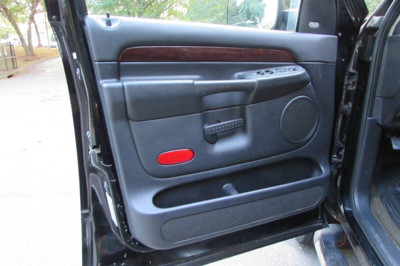 2003 Dodge Ram 3500 Laramie