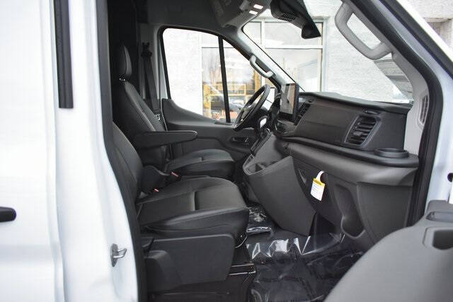 2026 Ford Transit 250