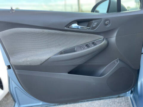 2017 Chevrolet Cruze LS Auto