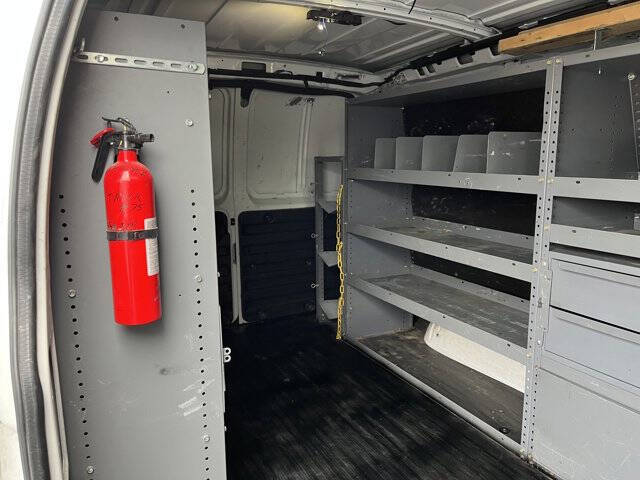 2017 Chevrolet Express 2500