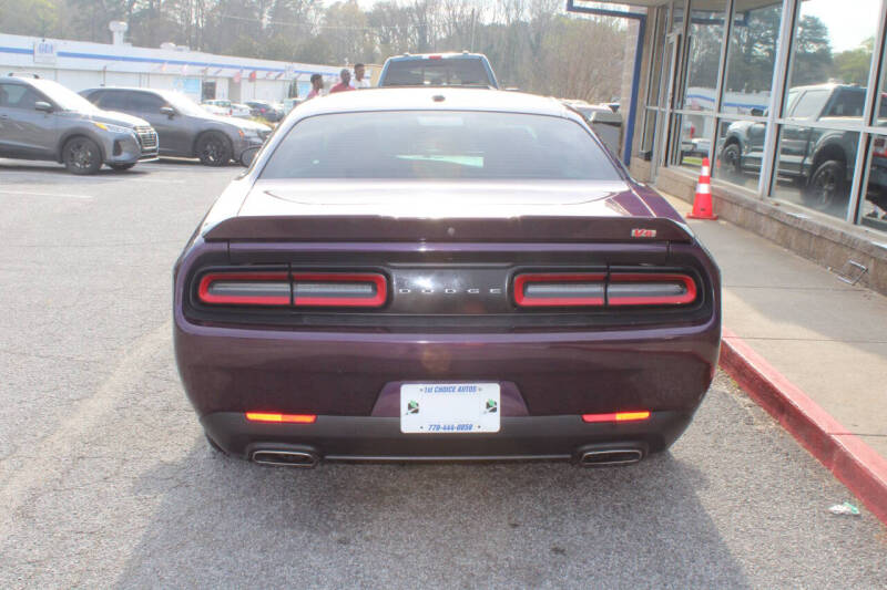 2020 Dodge Challenger SXT