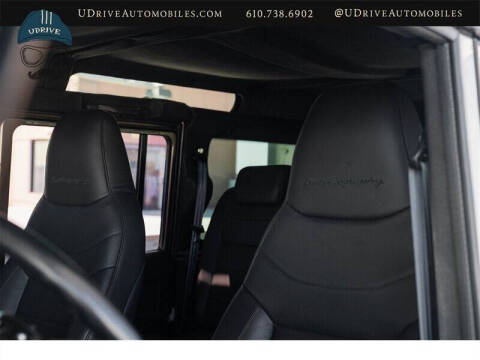 1984 Land Rover Defender