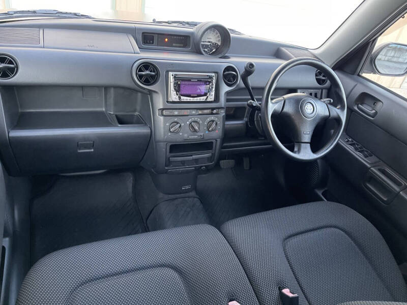 2000 Toyota BB