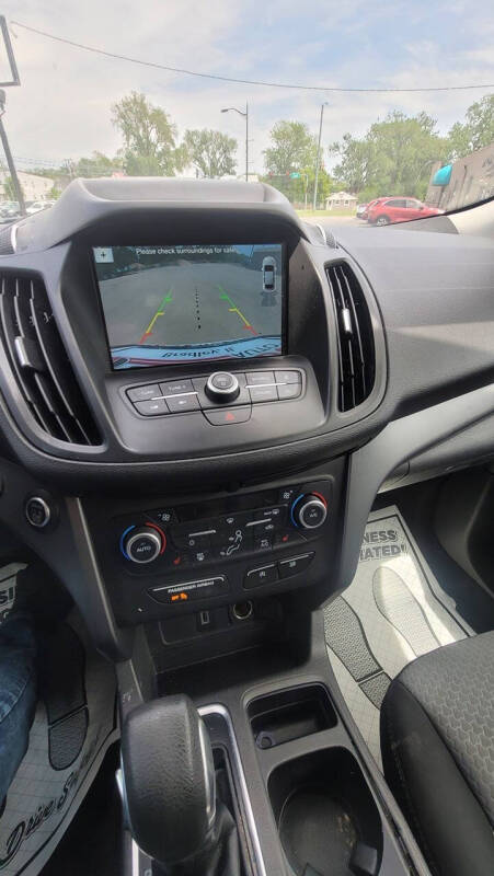 2019 Ford Escape SE