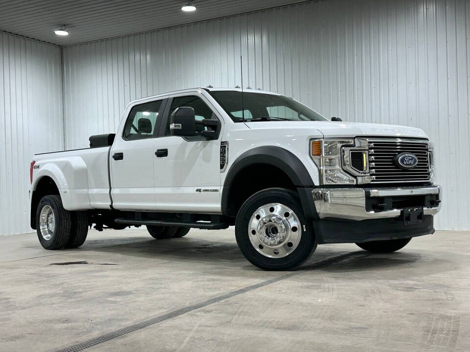 2022 Ford F-450 Super Duty XL's photo