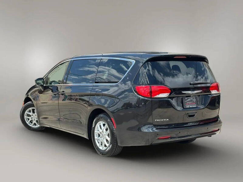 2018 Chrysler Pacifica Touring