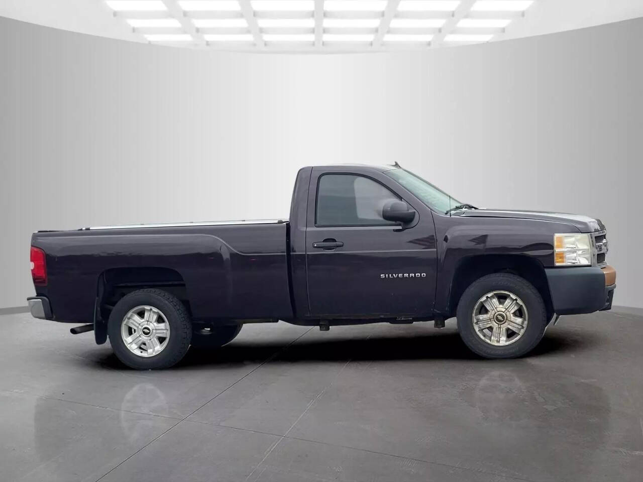 2008 Chevrolet Silverado 1500 for sale at Used Cars Toledo in Oregon, OH