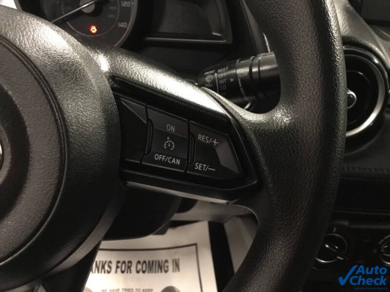 2019 Toyota Yaris LE