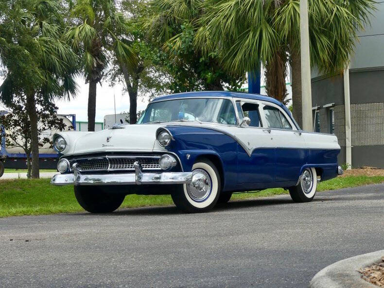 1955 Ford Fairlane