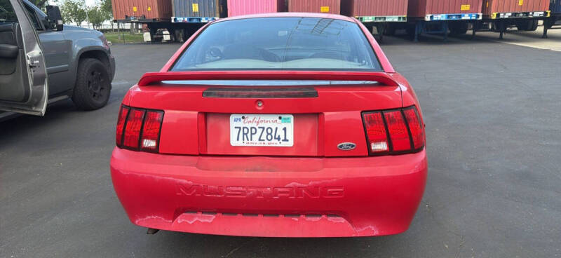 1999 Ford Mustang