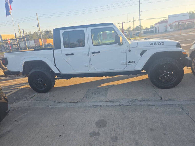 2021 Jeep Gladiator Sport