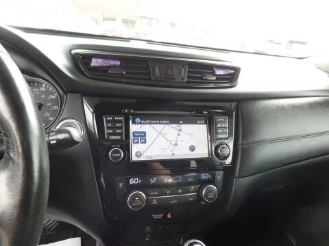 2017 Nissan Rogue SL