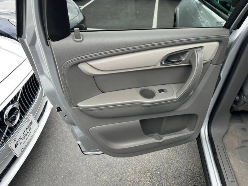 2014 Chevrolet Traverse LS