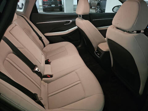 2025 Hyundai Sonata Hybrid SEL