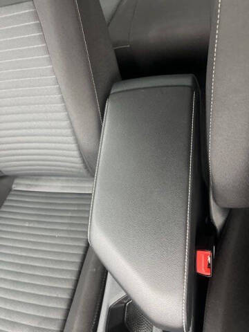 2025 Volkswagen Jetta S