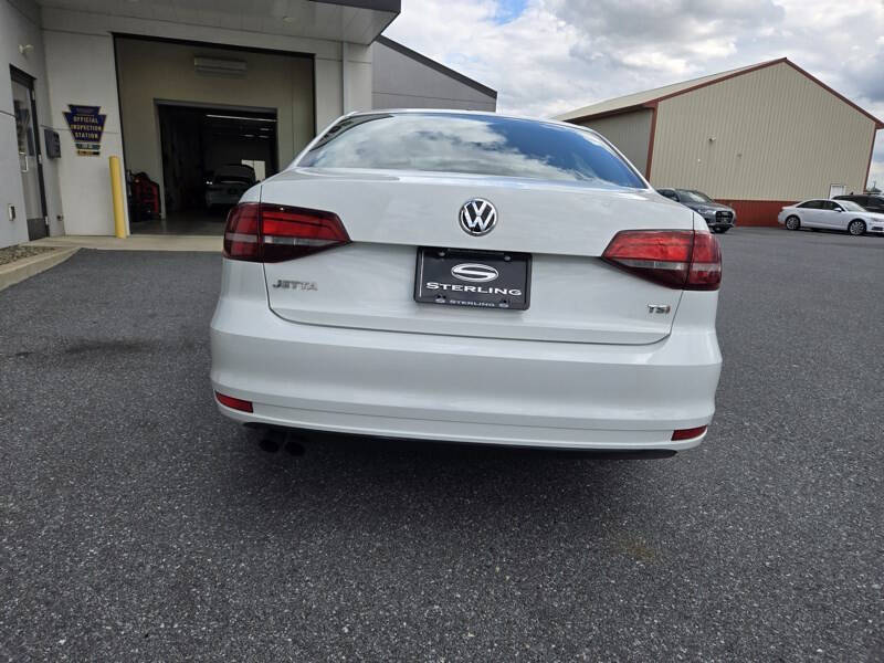2016 Volkswagen Jetta