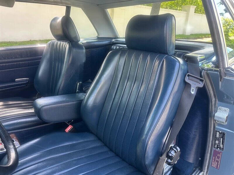 1986 Mercedes-Benz 560-Class 560 SL