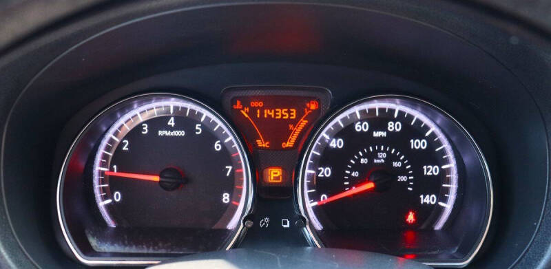 2012 Nissan Versa 1.6 SV