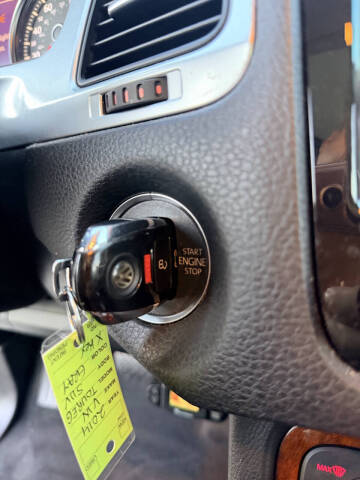 2014 Volkswagen Touareg V6 Sport