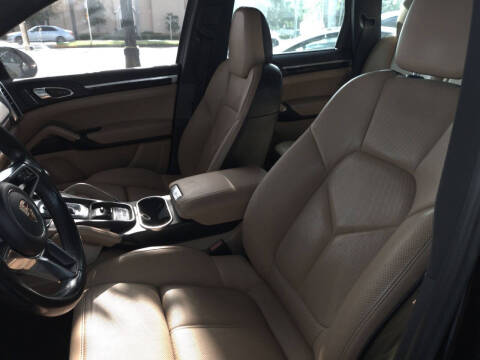 2016 Porsche Cayenne