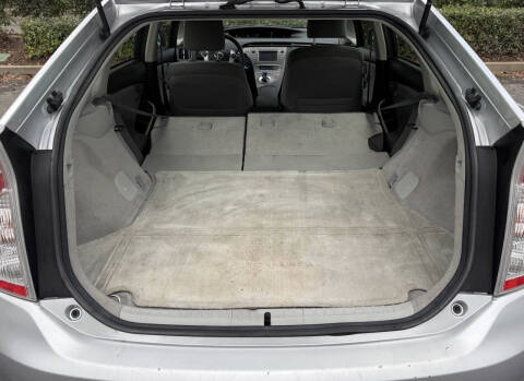 2012 Toyota Prius Two