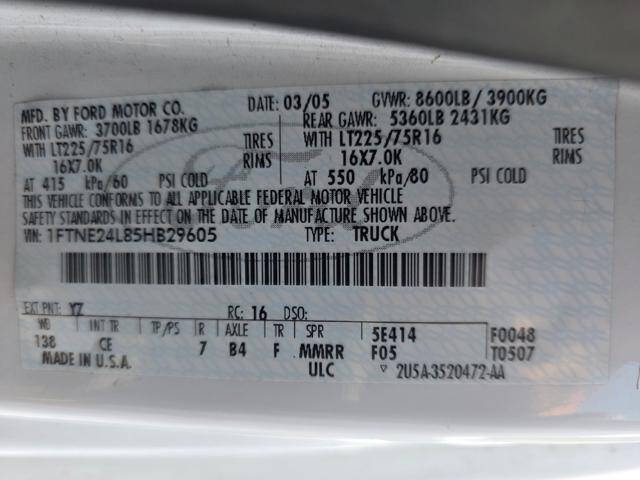 2005 Ford E-Series E-250