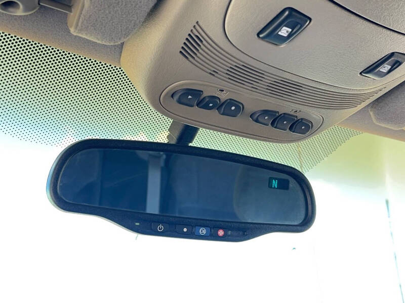 2004 Chevrolet TrailBlazer EXT LT