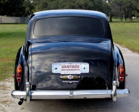 1969 Rolls-Royce Phantom