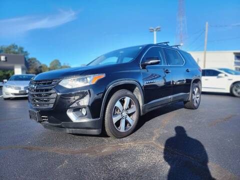 2018 Chevrolet Traverse for sale at Credit Builders Auto in Texarkana TX