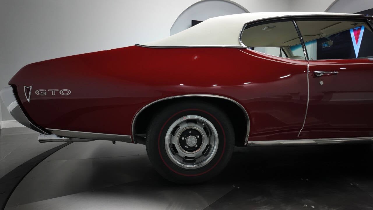 1968 Pontiac GTO 29