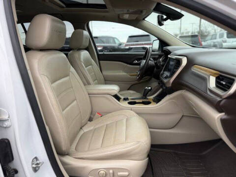 2017 GMC Acadia Denali