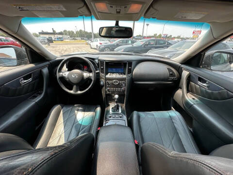 2011 Infiniti FX35