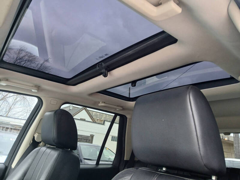 2014 Land Rover LR2 HSE