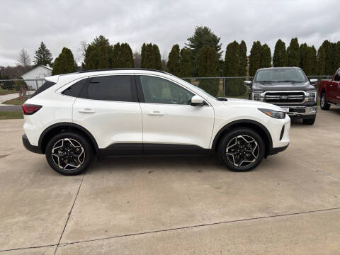 2026 Ford Escape Platinum