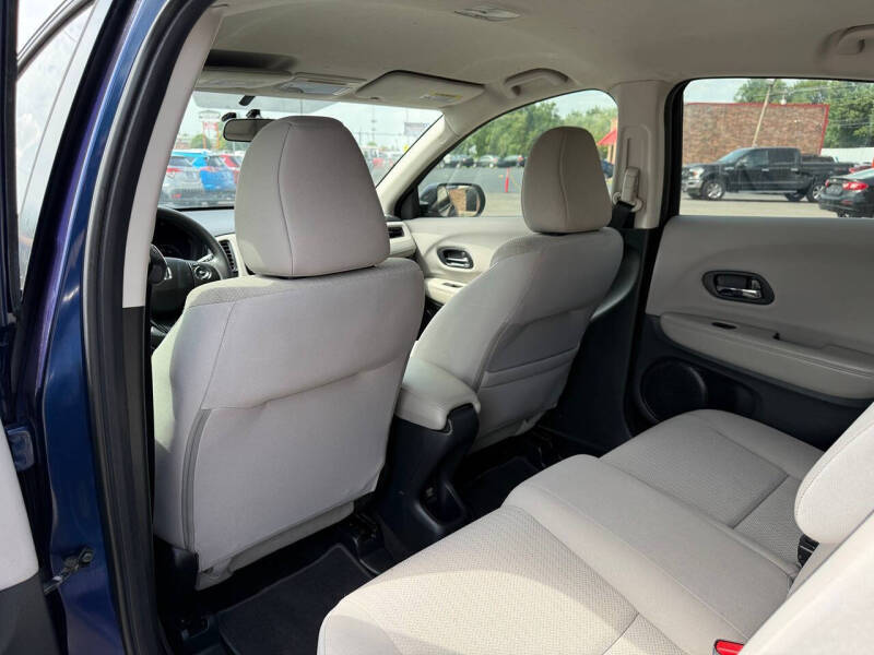 2017 Honda HR-V LX