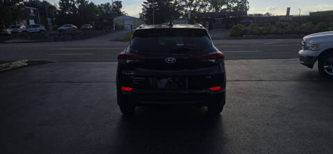 2017 Hyundai Tucson SE Plus