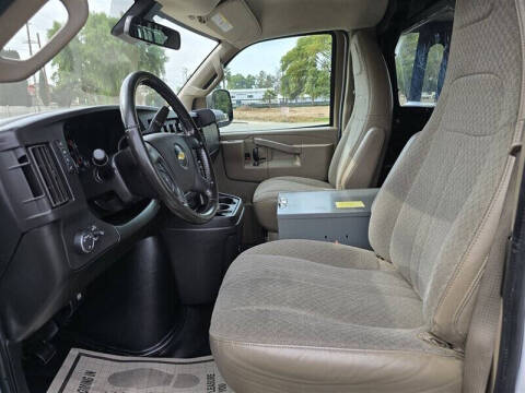 2021 Chevrolet Express 2500