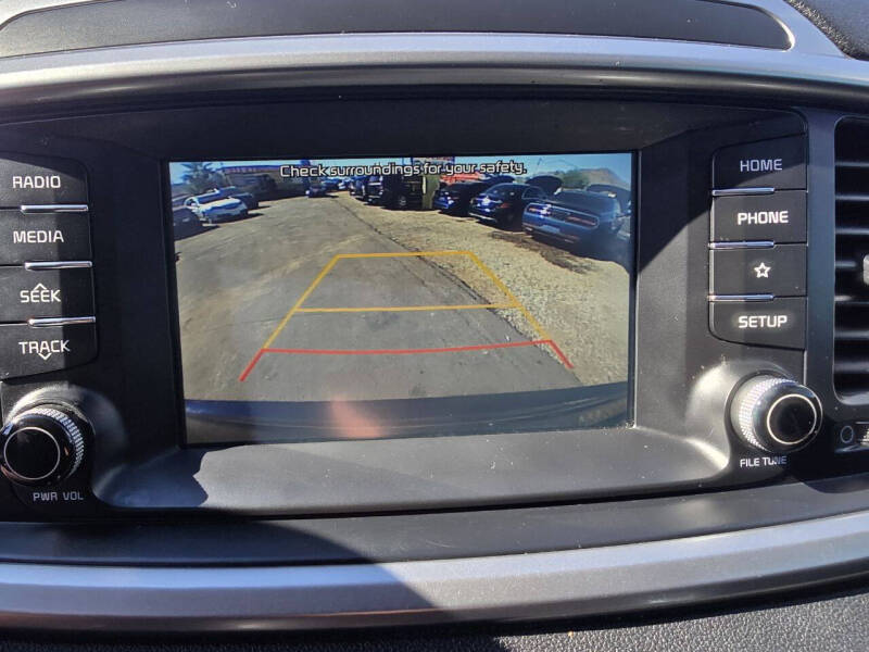 2020 Kia Sorento LX V6