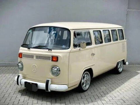 1996 Volkswagen Bus for sale at Yume Cars LLC in Dallas TX