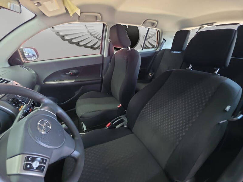2012 Scion xD