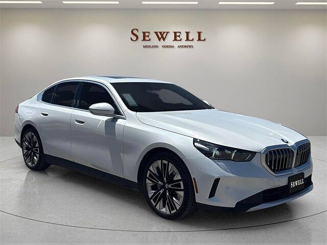2025 BMW 5 Series 530i xDrive