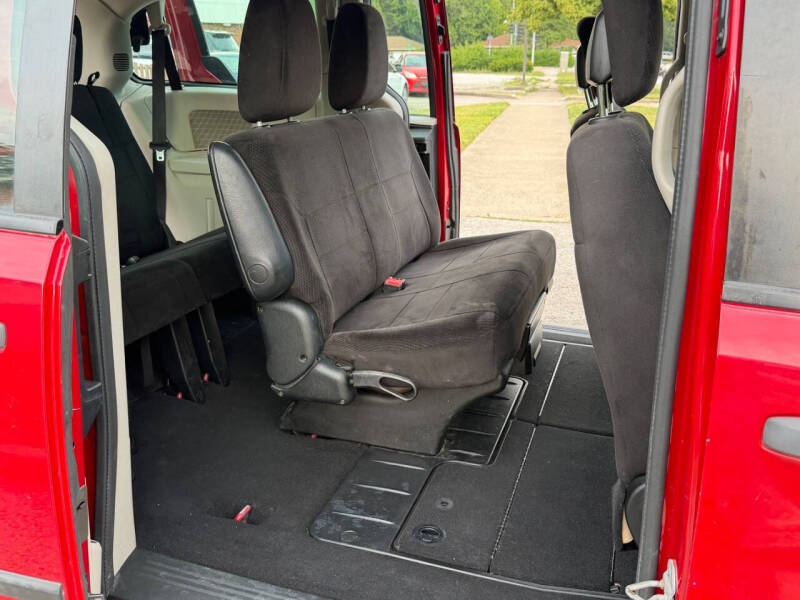 2013 Dodge Grand Caravan SE