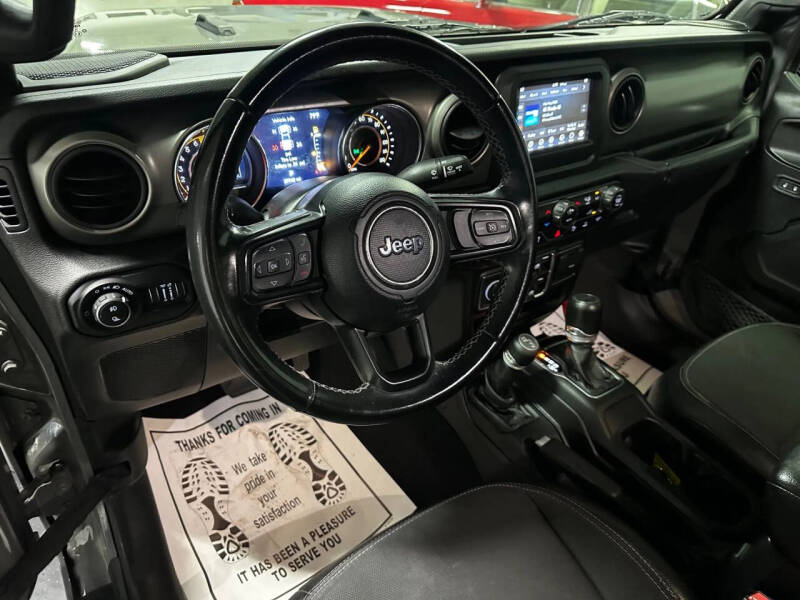 2021 Jeep Gladiator Freedom