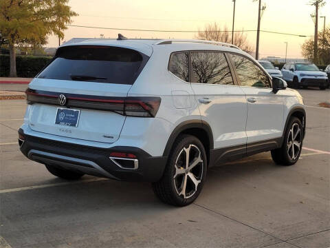 2025 Volkswagen Taos SEL 4Motion