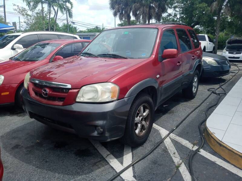 2005 Mazda Tribute for sale at Blue Lagoon Auto Sales in Plantation FL