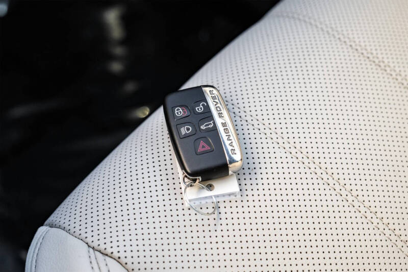 2019 Land Rover Range Rover Velar P250 R-Dynamic SE