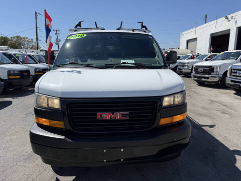 2019 GMC Savana 2500